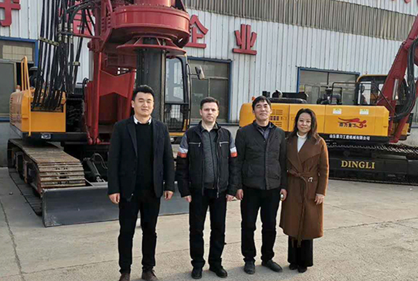 旋挖機(jī)